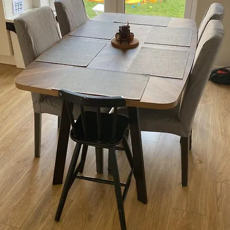 Δωμάτια σε οικογενειακή κατοικία In Adamstown, Dublin